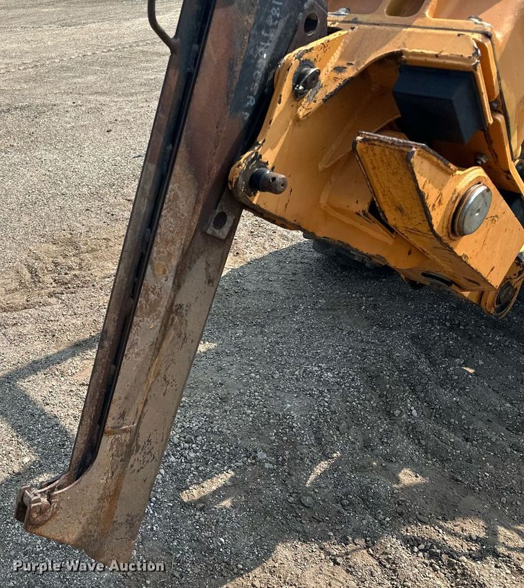 image for item MQ9311 2003 Case 460  cable plow