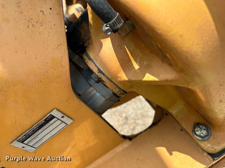 image for item MQ9311 2003 Case 460  cable plow