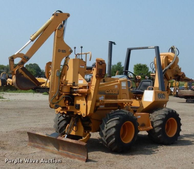 image for item MQ9312 1999 Case 660  cable plow