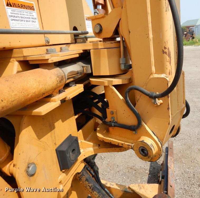 image for item MQ9312 1999 Case 660  cable plow