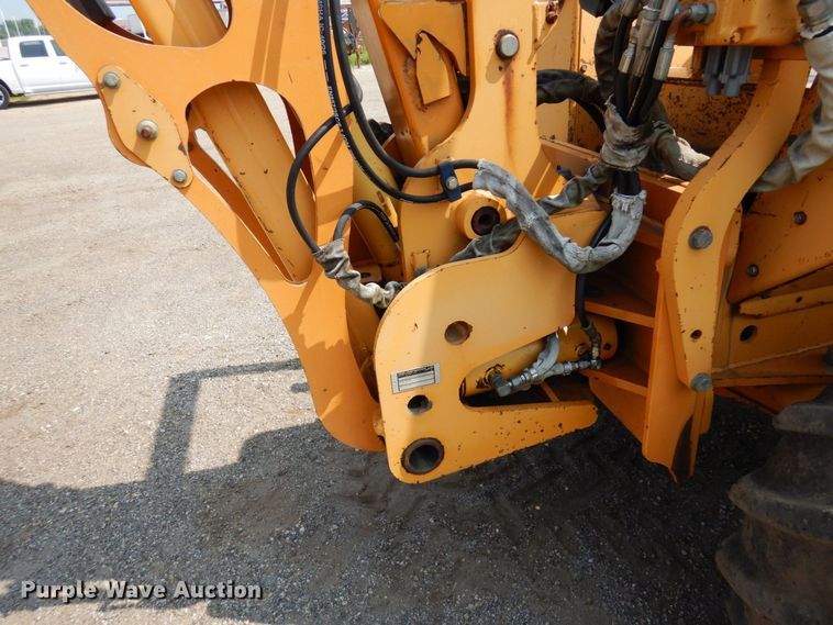 image for item MQ9312 1999 Case 660  cable plow