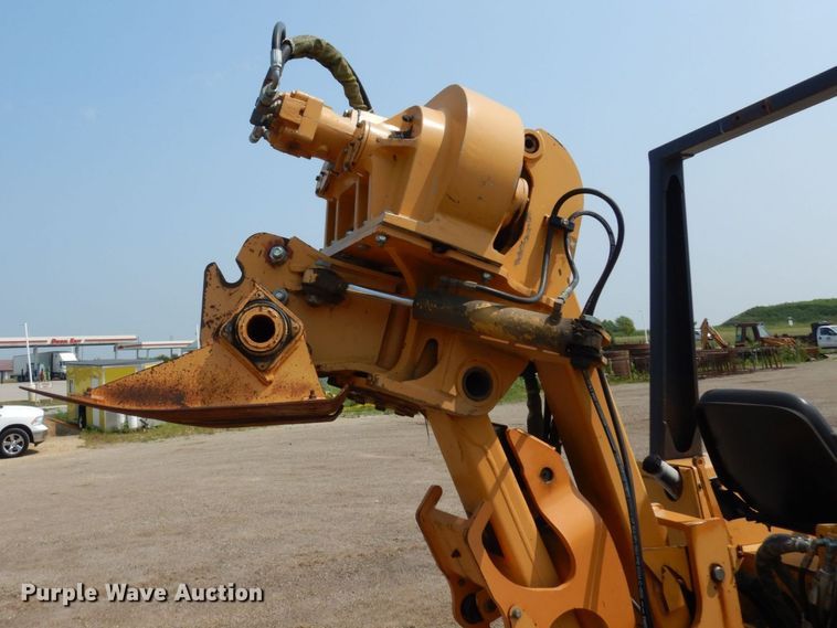 image for item MQ9312 1999 Case 660  cable plow