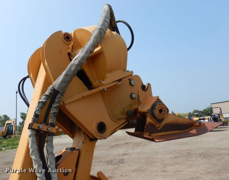 image for item MQ9312 1999 Case 660  cable plow