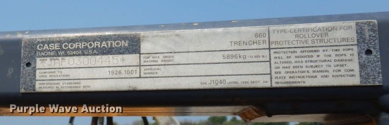 image for item MQ9312 1999 Case 660  cable plow