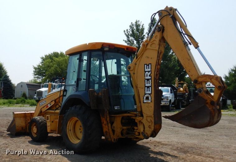 image for item MQ9313 2005 John Deere 310G  backhoe