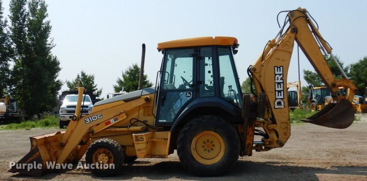 image for item MQ9313 2005 John Deere 310G  backhoe