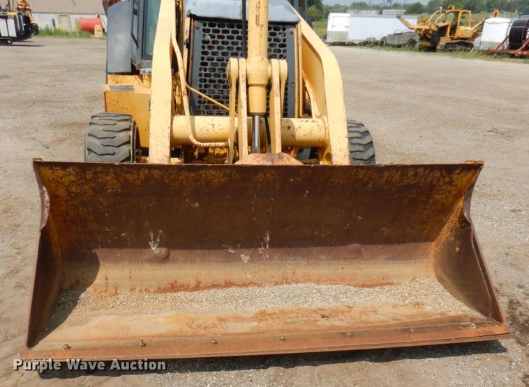 image for item MQ9313 2005 John Deere 310G  backhoe