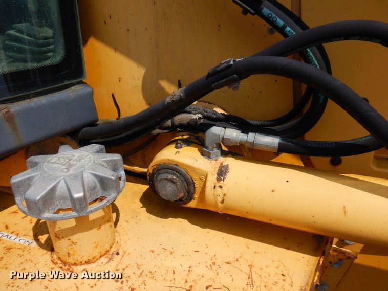 image for item MQ9313 2005 John Deere 310G  backhoe