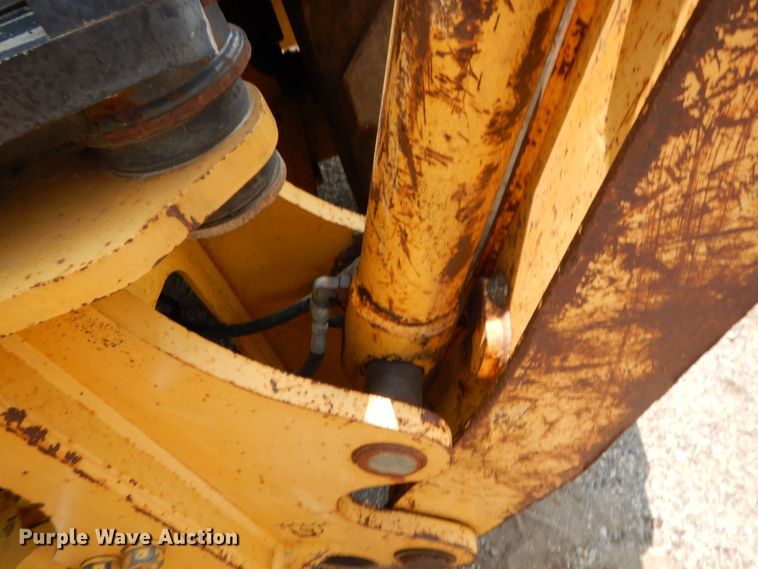 image for item MQ9313 2005 John Deere 310G  backhoe