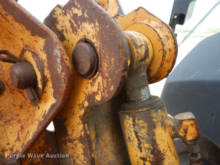 image for item MQ9313 2005 John Deere 310G  backhoe