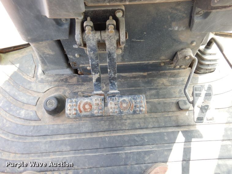 image for item MQ9313 2005 John Deere 310G  backhoe