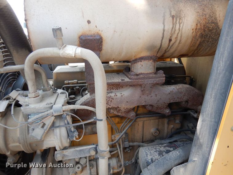 image for item MQ9313 2005 John Deere 310G  backhoe