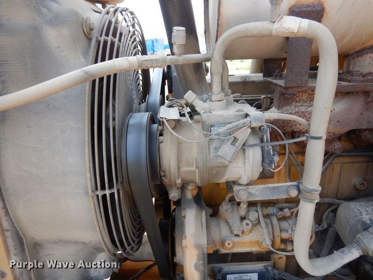 image for item MQ9313 2005 John Deere 310G  backhoe