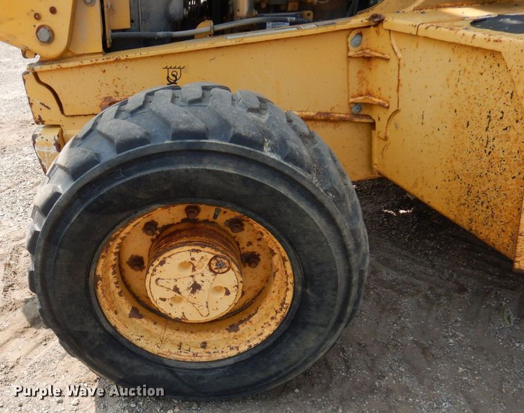 image for item MQ9313 2005 John Deere 310G  backhoe