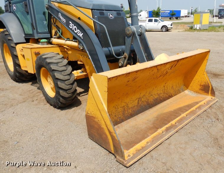 image for item MQ9314 2014 John Deere 310SK  backhoe