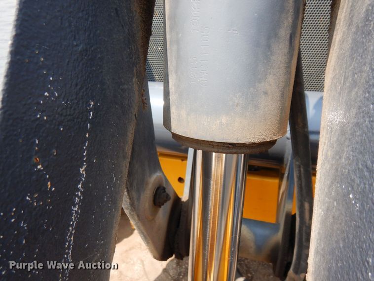 image for item MQ9314 2014 John Deere 310SK  backhoe