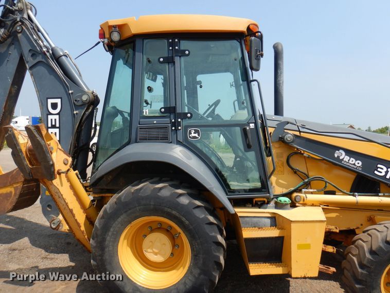 image for item MQ9314 2014 John Deere 310SK  backhoe