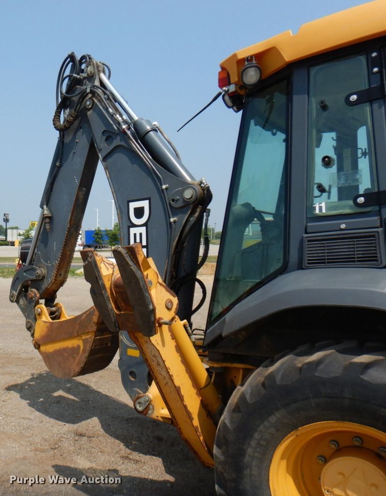 image for item MQ9314 2014 John Deere 310SK  backhoe