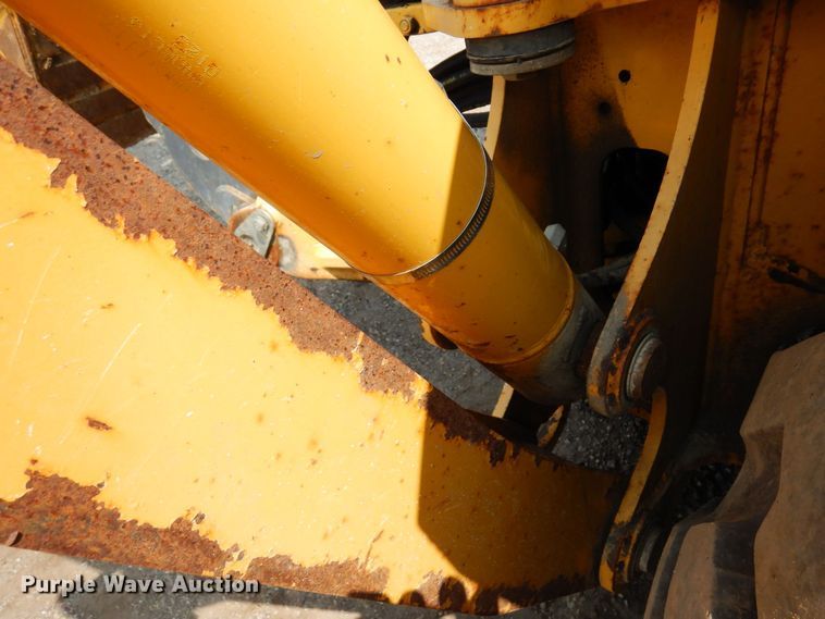 image for item MQ9314 2014 John Deere 310SK  backhoe