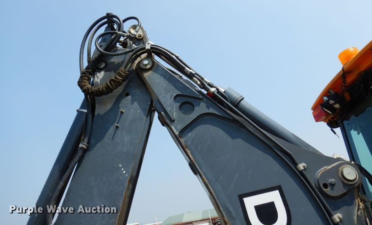 image for item MQ9314 2014 John Deere 310SK  backhoe