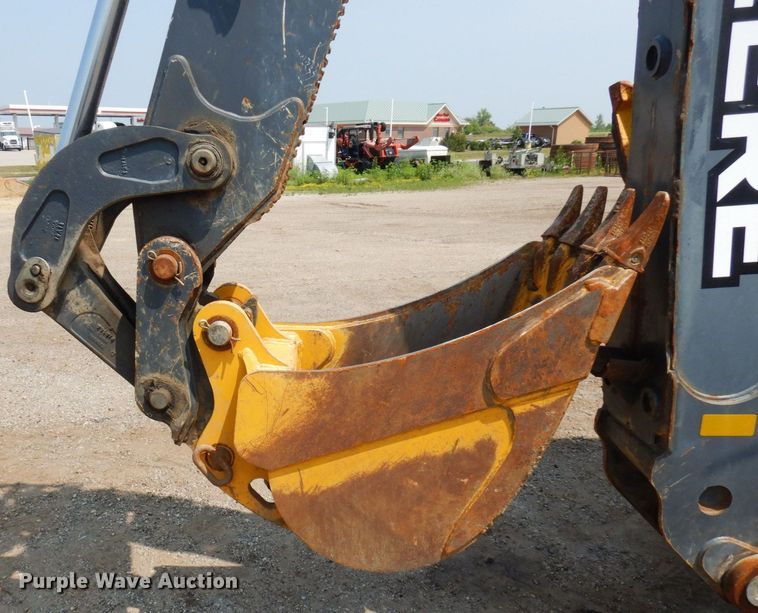 image for item MQ9314 2014 John Deere 310SK  backhoe