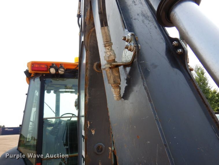 image for item MQ9314 2014 John Deere 310SK  backhoe