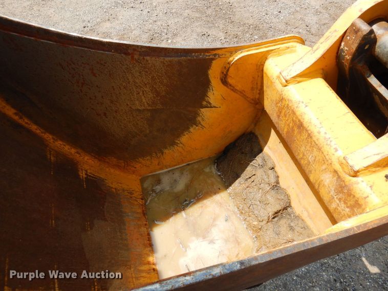 image for item MQ9314 2014 John Deere 310SK  backhoe