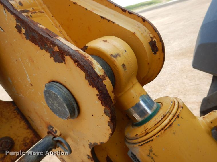 image for item MQ9314 2014 John Deere 310SK  backhoe