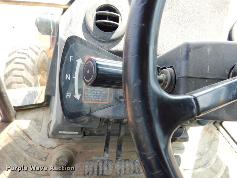 image for item MQ9314 2014 John Deere 310SK  backhoe