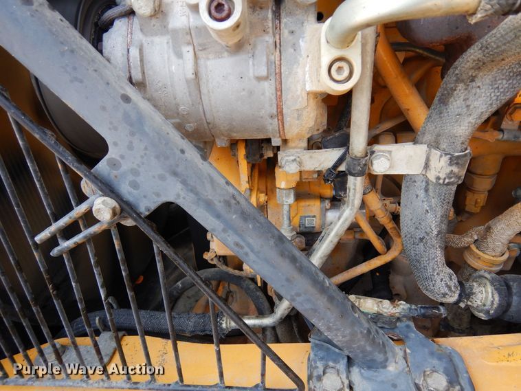 image for item MQ9314 2014 John Deere 310SK  backhoe