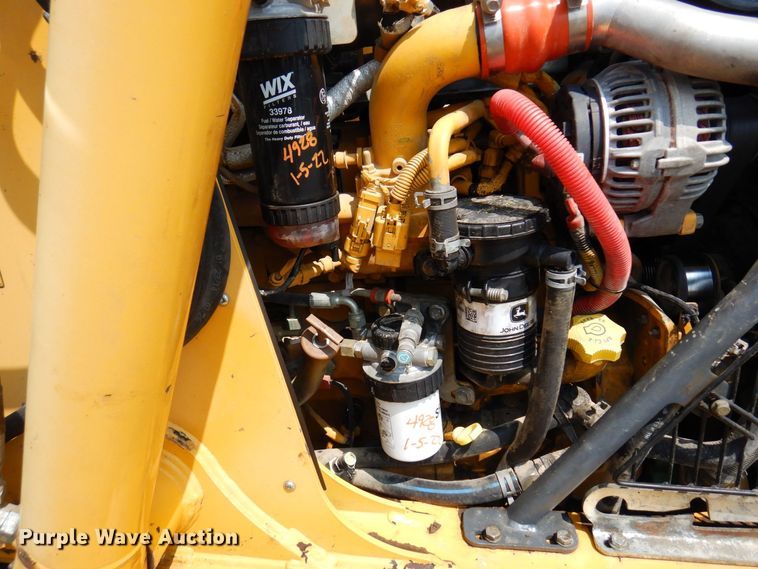 image for item MQ9314 2014 John Deere 310SK  backhoe