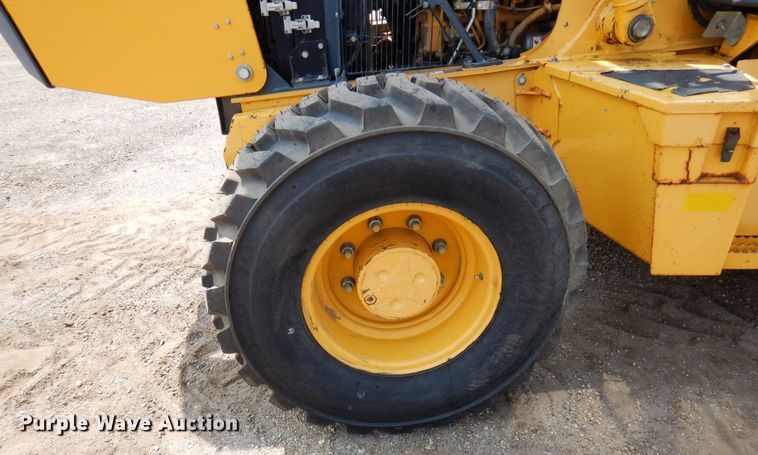 image for item MQ9314 2014 John Deere 310SK  backhoe