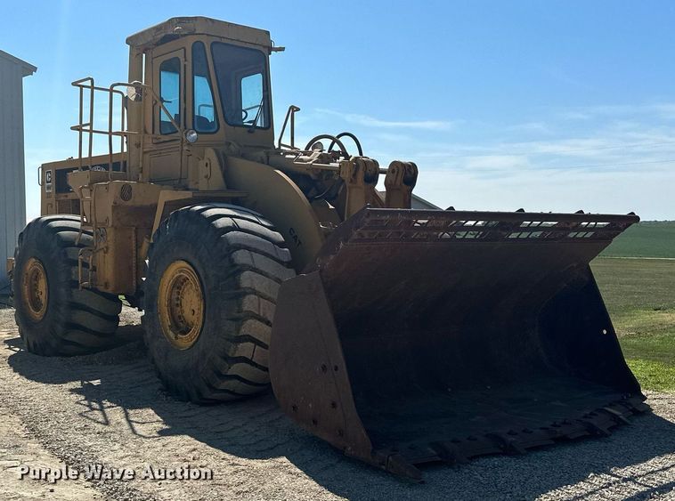 image for item MQ9317 1982 Caterpillar 980C wheel loader