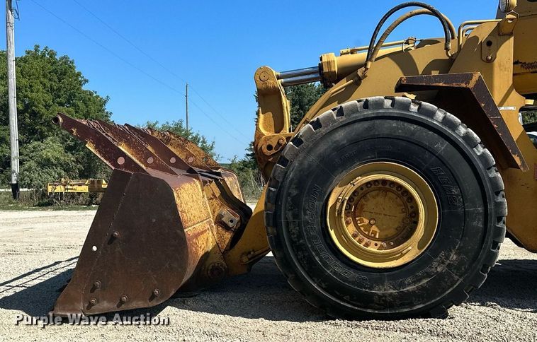 image for item MQ9317 1982 Caterpillar 980C wheel loader