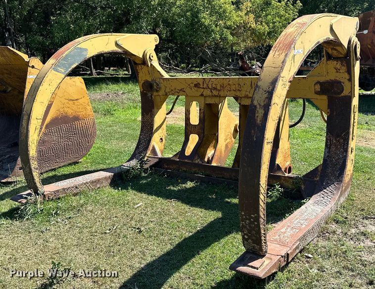 image for item MQ9319 Medford  96" L grapple forks