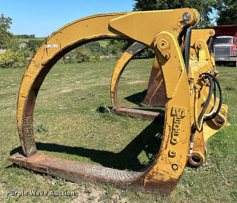 image for item MQ9319 Medford  96" L grapple forks