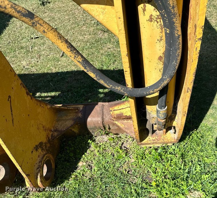 image for item MQ9319 Medford  96" L grapple forks