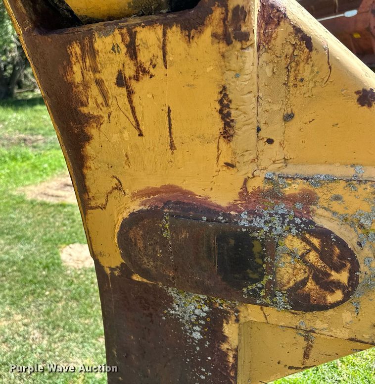 image for item MQ9319 Medford  96" L grapple forks