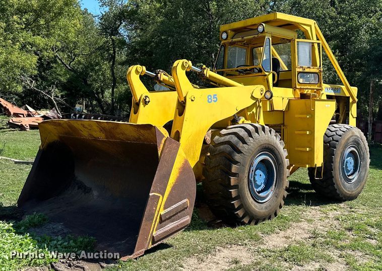 image for item MQ9321 1970 Michigan 85 wheel loader