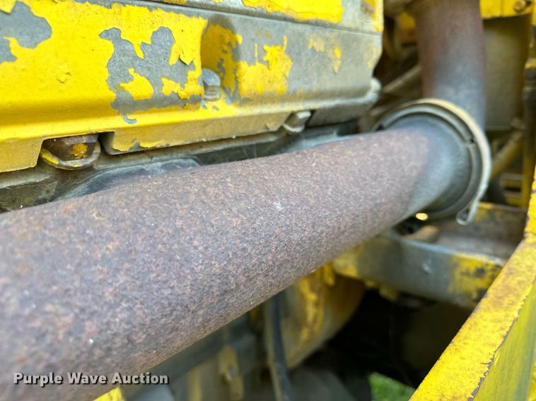 image for item MQ9321 1970 Michigan 85 wheel loader