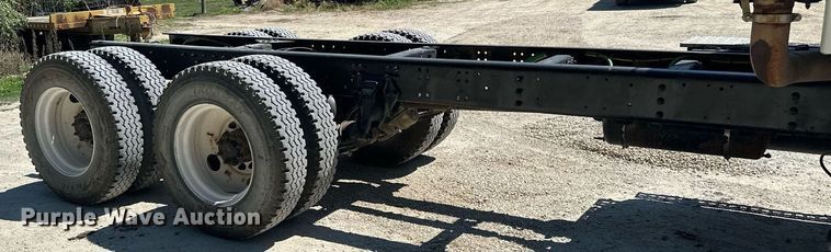 image for item MQ9322 2004 Sterling LT9500  truck cab and chassis