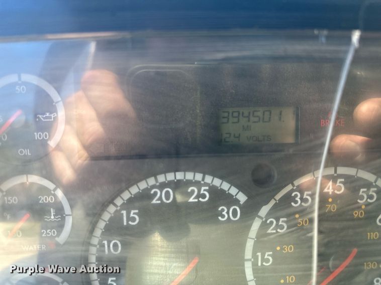 image for item MQ9322 2004 Sterling LT9500  truck cab and chassis