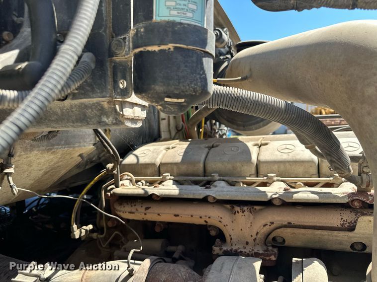 image for item MQ9322 2004 Sterling LT9500  truck cab and chassis