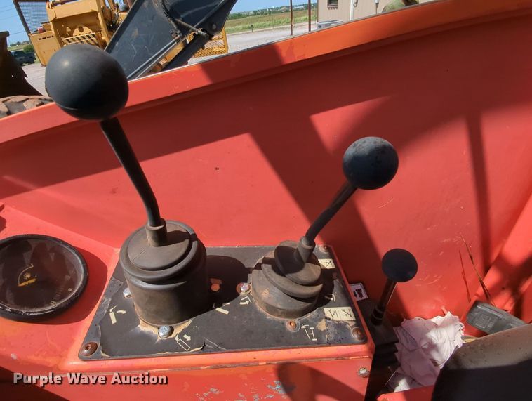 image for item MY9809 SkyTrak 10042  telehandler