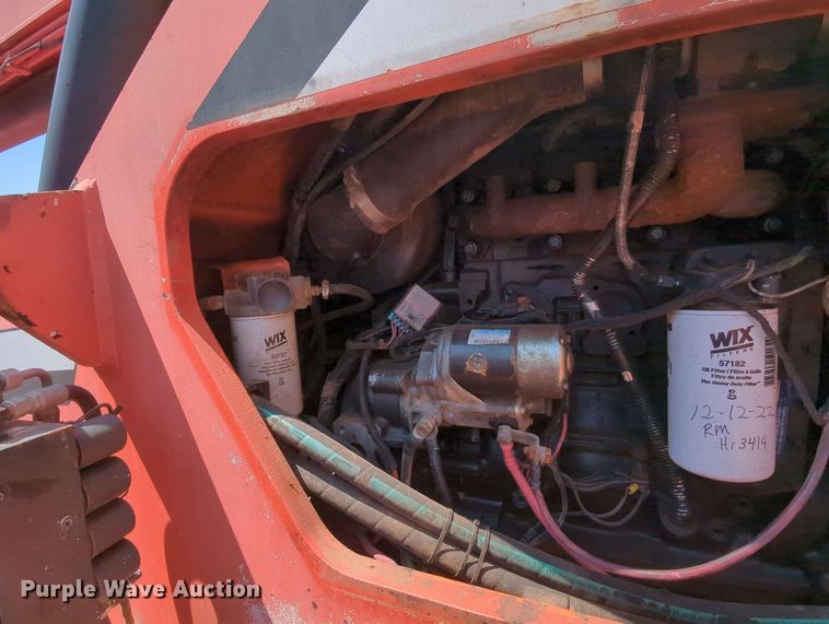 image for item MY9809 SkyTrak 10042  telehandler