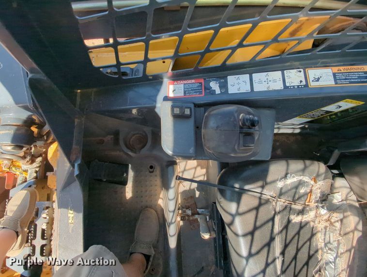 image for item MY9810 2013 John Deere 329E  tracked skid steer loader