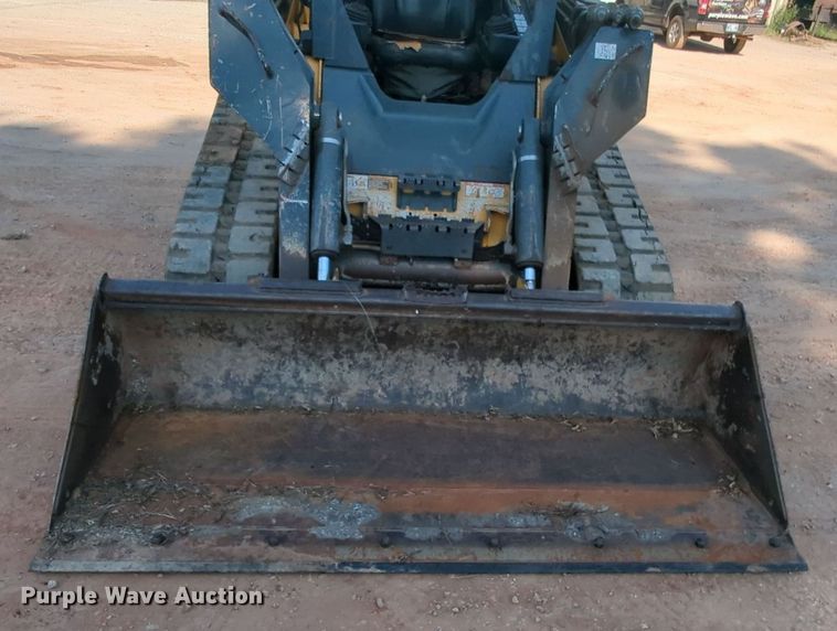 image for item MY9811 2015 John Deere 329E  tracked skid steer loader