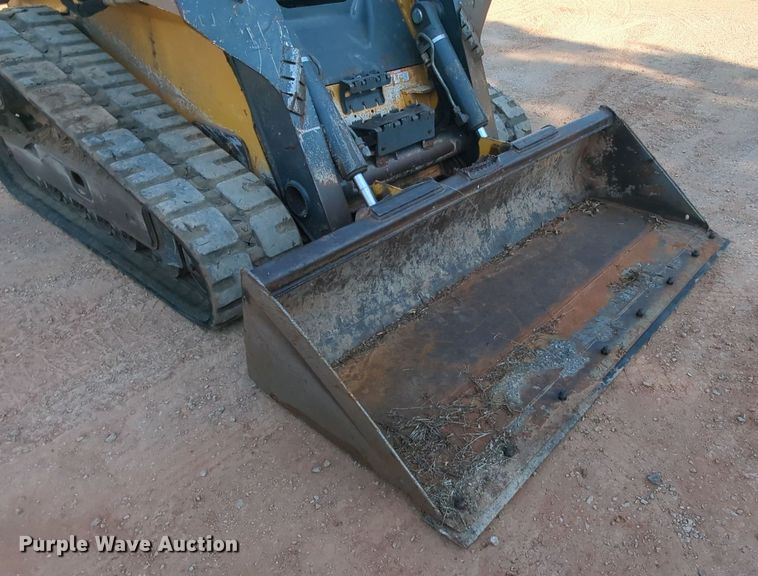image for item MY9811 2015 John Deere 329E  tracked skid steer loader