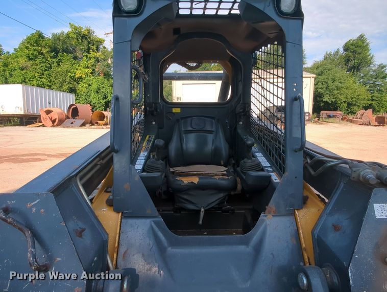 image for item MY9811 2015 John Deere 329E  tracked skid steer loader