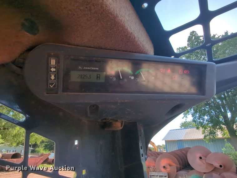 image for item MY9811 2015 John Deere 329E  tracked skid steer loader